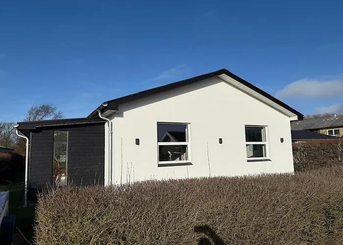 Cozy House In Hjoerring Close To City & Nature